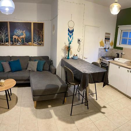 Dotan'S Boutique Apartments - By The Beach! テル・アビブ エクステリア 写真