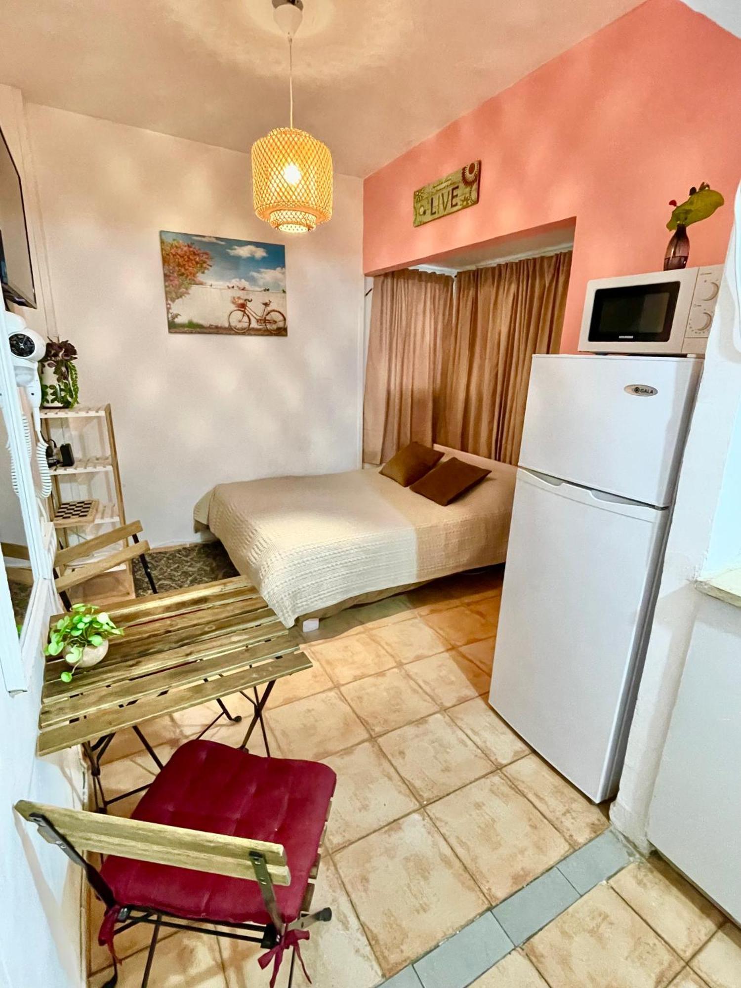 Dotan'S Boutique Apartments - By The Beach! テル・アビブ エクステリア 写真